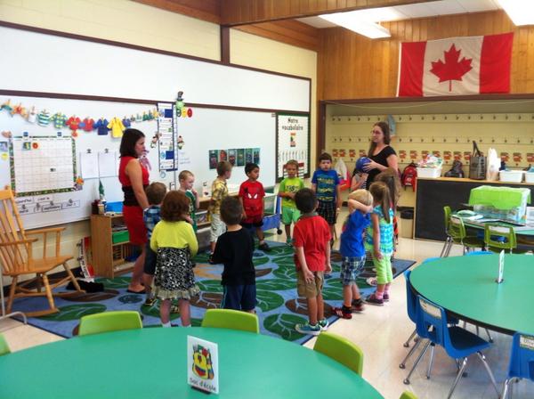 doyon_'s tweet photo. @CSViamonde une rentrée en forme pour les grands du Jardin à l'école st-Joseph de Penetanguishene! http://t.co/O4WWwLhJW2