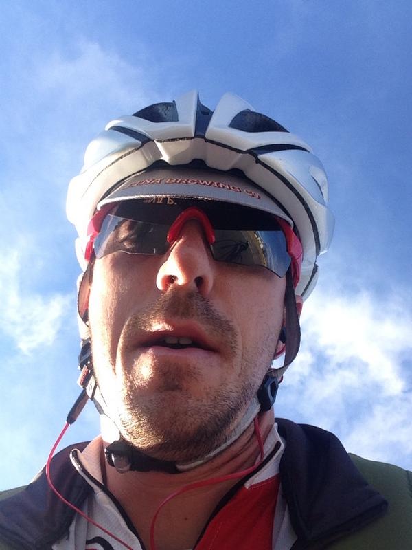 CC_Tuesday's tweet photo. Happy #CyclingCapTuesday capers! #capon http://t.co/m0VCW6IHAV
