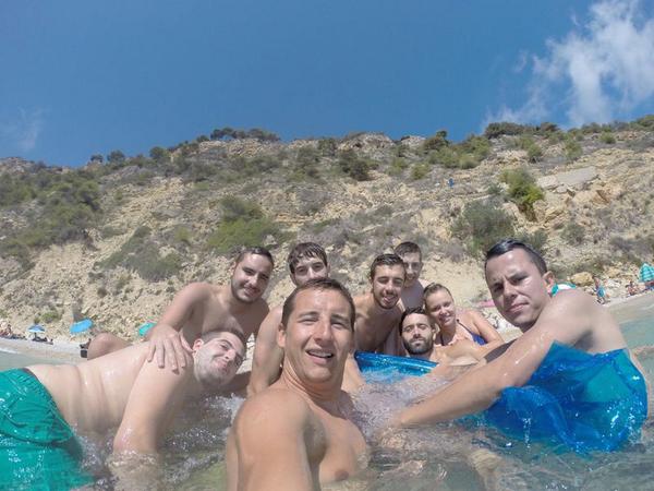 DarwinRotova's tweet photo. Dia de cales per a rematar el estiu👌👌 http://t.co/WXNMl2trpP