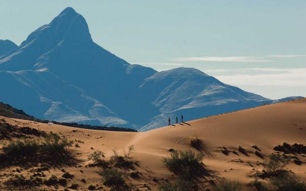 LaleVictory's tweet photo. @andBeyondSafari #TreasureHuntSafari http://t.co/MkbdjO1xdG