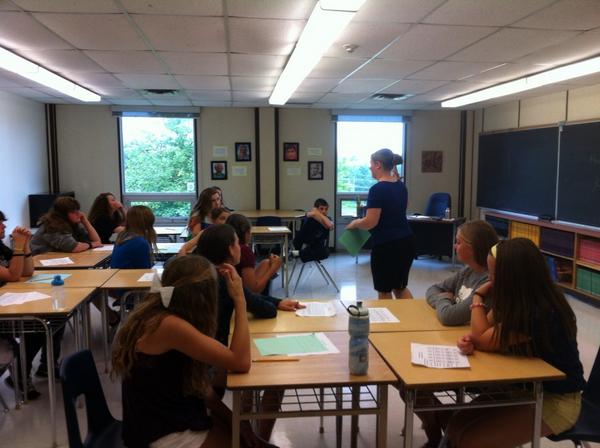 doyon_'s tweet photo. Bienvenue aux 7èmes à LeCaron de Penetanguishene!@CSViamonde http://t.co/SPXyvdLmcM