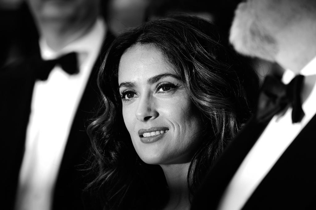 Happy 48th birthday to the gorgeous and talented Salma Hayek! 