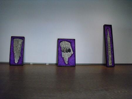artistsbot's tweet photo. 荒川 修作[b.1936-2010]
ここに住め��死なないという天命反転住宅を作った人。
ネオダダのメンバーで、岡本太郎の弟分だった色んな有名な人とのハチャメチャエピソードが残ってるおっちゃん。「死なない」と宣言したが、74歳没。 https://t.co/Y4x6oZqGBp