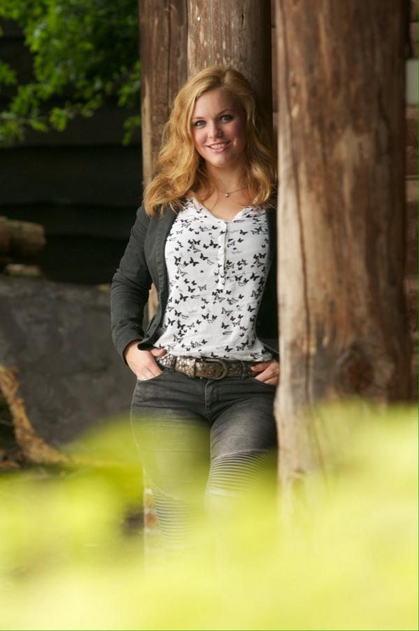 Photoshoot with Melanie Comello
