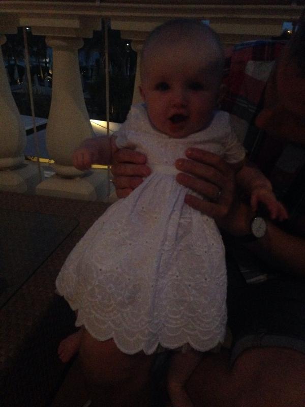 LauraMBernstein's tweet photo. @LaurenBrewster2 awful pic as it's dark but the dress  you got fits her and she looks so cute! Thank you!xx http://t.co/ro9iCLlfPR