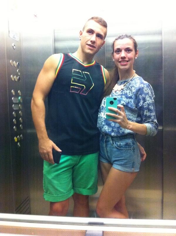 Meripriti's tweet photo. Si digo que no soi afortunada mentiria @Ruanoo3 .. (♛‿♛) http://t.co/fIS6029KeA