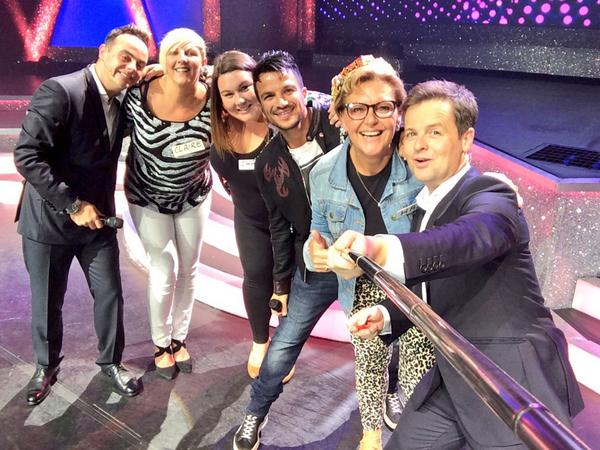 antanddec's tweet photo. Absolutely brilliant crowd at @MotorpointArena Sheffield tonight, having loads of fun. Karaoke Queen was Hazel. D http://t.co/DLBdMzO0KF
