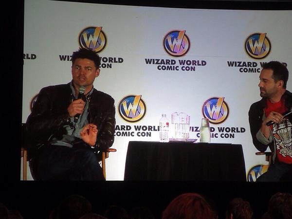 geekadores's tweet photo. I had a great time at @WizardWorld in Chicago. Great panels. #wwchicagocc #karlurban #Dredd #TheWalkingDead #Gotham http://t.co/SPgCwF9gfQ