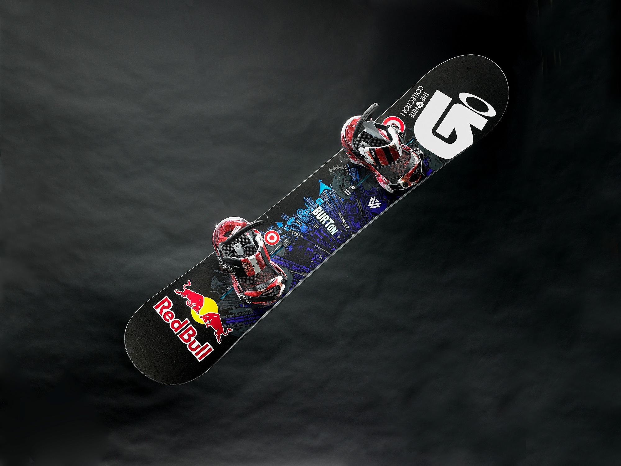 Happy birthday to snowboarder Shaun White. His board in our collection:  