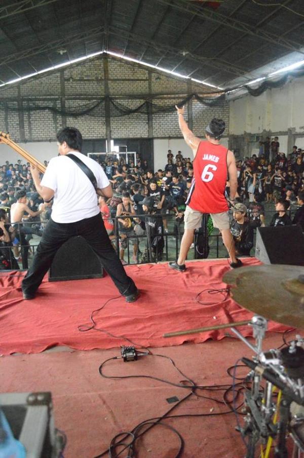 Foto live terbaru dari <a href="/osiris_sidoarjo/">Osiris</a> saat tampil di LAMONGAN DEATH FEST, 31 Agustus 2014 kemarin. #SidoarjoMetal