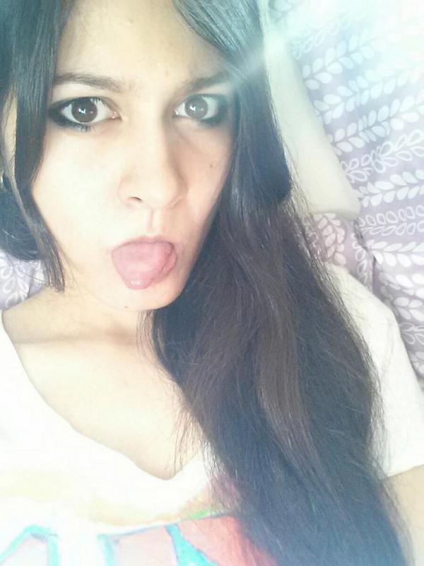 Maeda177's tweet image. Rocking my home made 1D tee #onedirectionshirt #sillyme