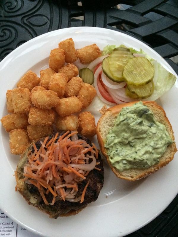 FWScouting's tweet image. trying out the new @Satelliteroomdc menu tonight!