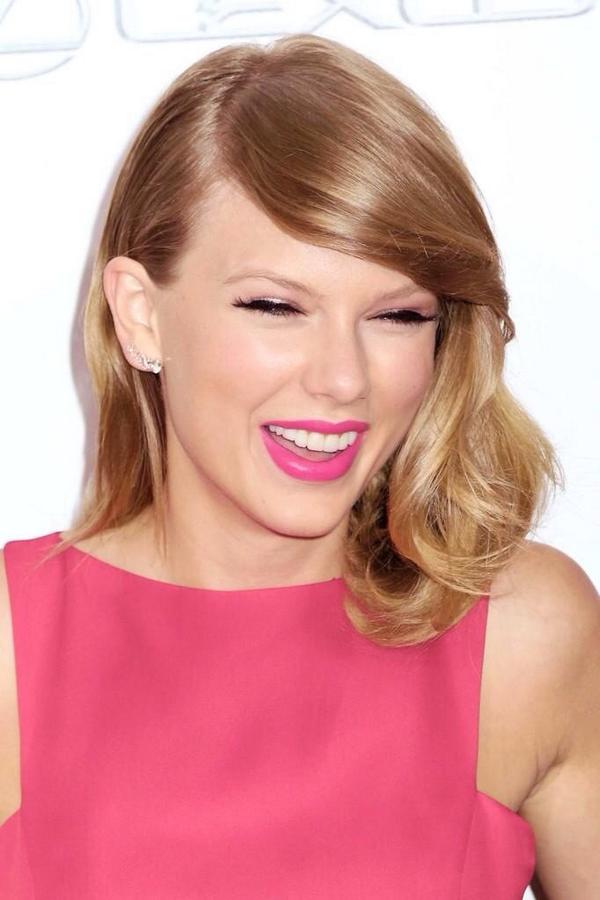 TayTayCG's tweet photo. Picture spam time to show that I am cute :-) http://t.co/1P49gBtail