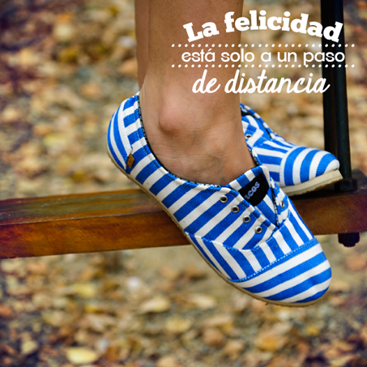 DeTodoUnPoco_Ec's tweet photo. La vida se trata de los detalles, de los momentos pequeños #happiness #love #zapatos #juncos http://t.co/sFfzwEXZve