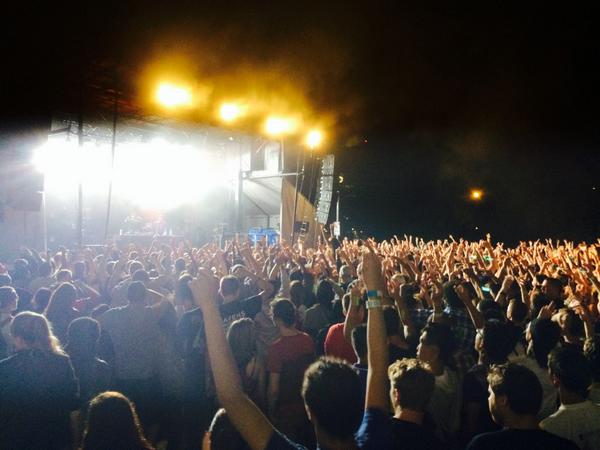 cusaonline's tweet photo. Our frosh enjoying CHROMEO's set! @CU_FallO #JoinTheConspiracy #Amazing http://t.co/9ftPK0yZts