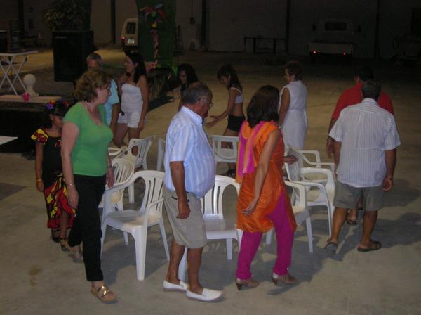 aldmru's tweet image. Maduro asignando los nuevos cargos