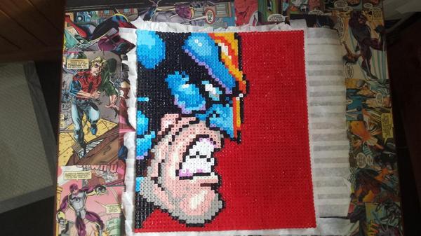 PixelsCustom's tweet image. Large table coaster for my sister :) #pixels #pixelart #hamabeads #wolverine #latenight