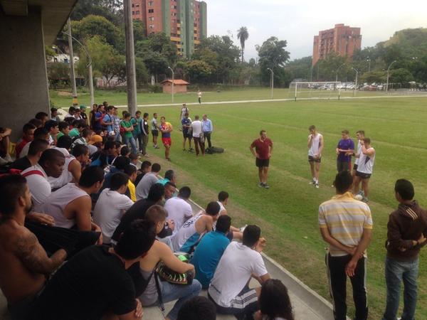 Tremendous turn out for the <a href="/Carnegie_Sport/">Carnegie School of Sport</a> rugby students from <a href="/UdeA/">Universidad de Antioquia</a> sport students <a href="/leedsmet/">Leeds Met</a> #DePaisEnPais2014