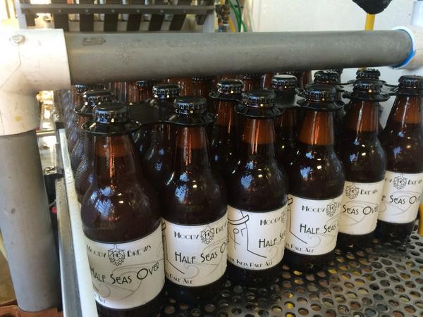 MoodyBrewsBeer's tweet photo. Bottled today! Bringing it home to #LittleRock Friday. Starting off tasting at @colonialwines Fri 4-7! #letsgethoppy http://t.co/OjbSHdMBdy