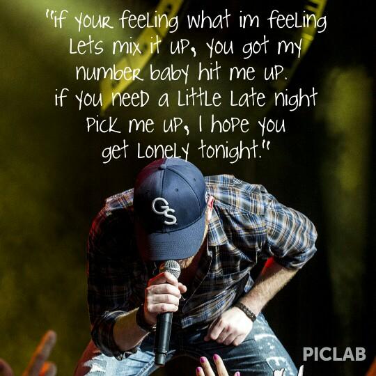 krae_gzf's tweet photo. 142 days until @crashmyplaya in Mexico! But First @LukeBryanOnline In Tampa! @FLAGALine @coleswindell @ericpaslay http://t.co/7Lk1NqY9Tc