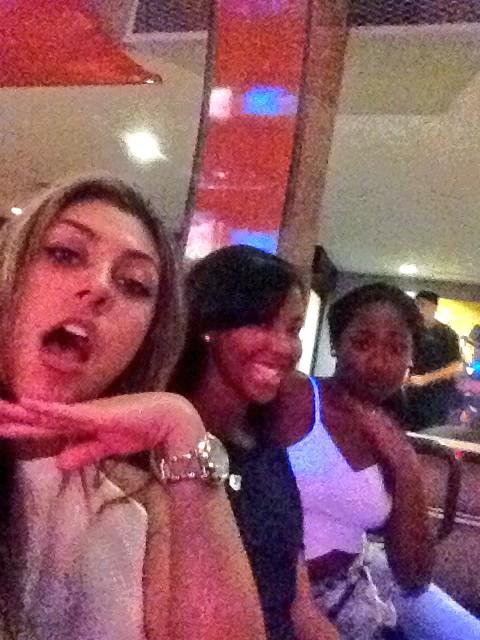 FabGirlKiley's tweet photo. Finding surprises from last night #hooligans  @JianniMiller @AlexyabGarcia #amaya http://t.co/0EBDFMzbPe