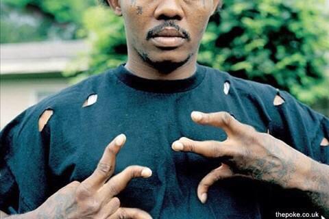 Djjsjsnde's tweet photo. PE teacher- you're on the blue team
Me- naw Brehh
Teacher- what ?
Me- http://t.co/C5c8WfJ8xj