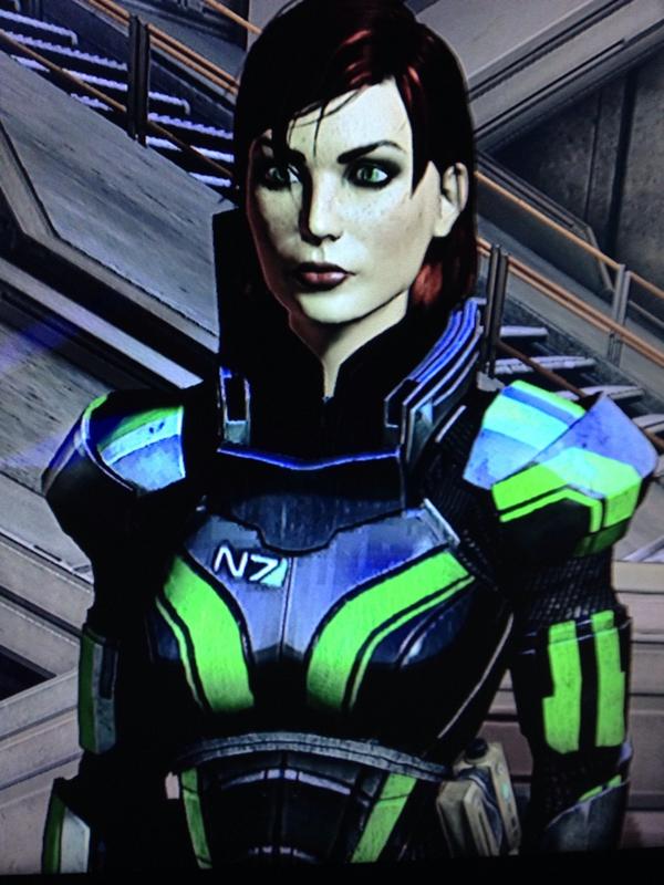 EarthtoShepard's tweet image. how do these idiots NOT SEE ME, i look great