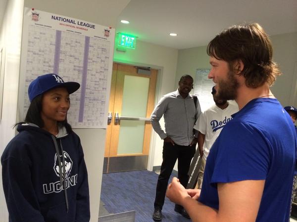 Dodgers's tweet image. The historic encounter: @Monedavis11 and @ClaytonKersh22