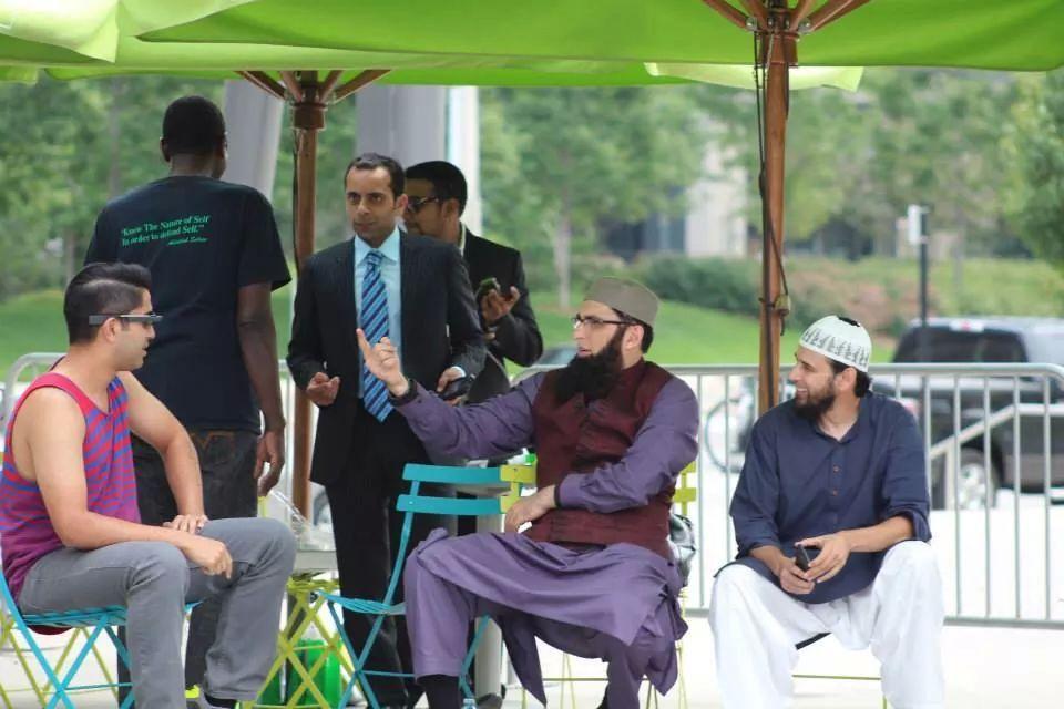 Happy Birthday Junaid Jamshed bahi, May Allah gave you long and prosperous life, 