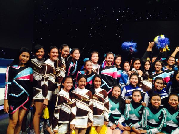 Terimakasih untuk seruseruannya hari ini <a href="/FortoCheers/">Forto Cheers</a> &amp; @SLIDESHOW__TTV  😊😊😊