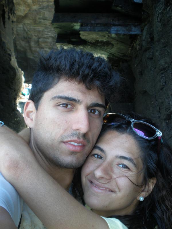 sararg2's tweet photo. dar las gracias al mejor por llevar 9 años aguantandome día a día. Eres lo mejor.  @alfrinidi  TQ http://t.co/zzYXCJs5Jj