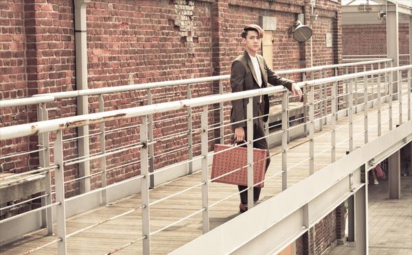 DF_EXOSehun94's tweet photo. [OFFICIAL] 140903 EXO x MCM: Sehun http://t.co/AxQ0A4vd2c