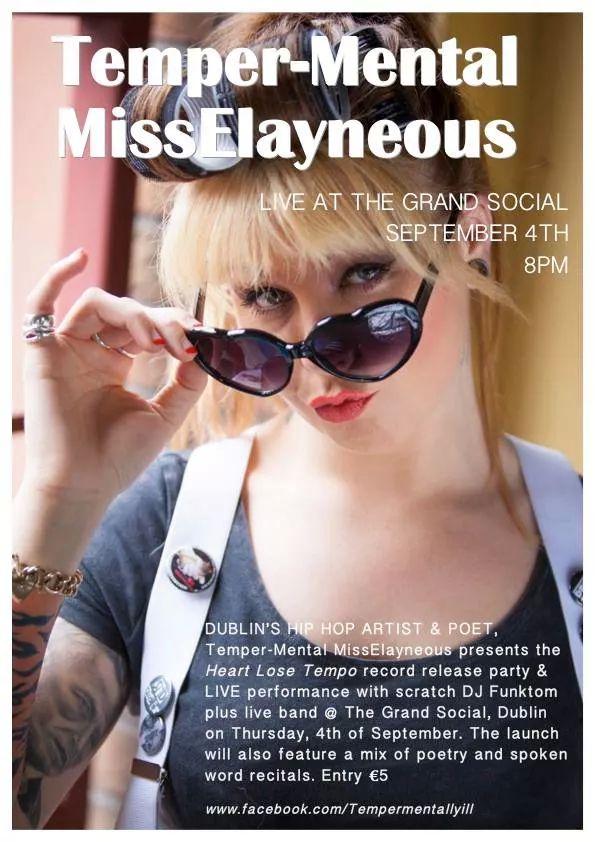 MissElayneous tweet media