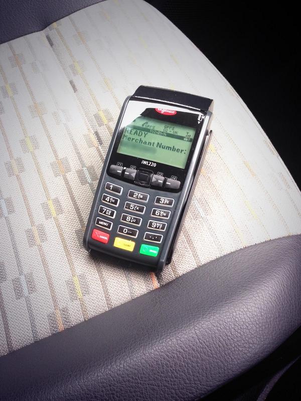 PETER_SZETO's tweet image. No cash on delivery no problem.. We have a mobile chip &amp;amp; pin device! @SupplementStop_ #ProblemSorted #Cards #TeamSS 👍