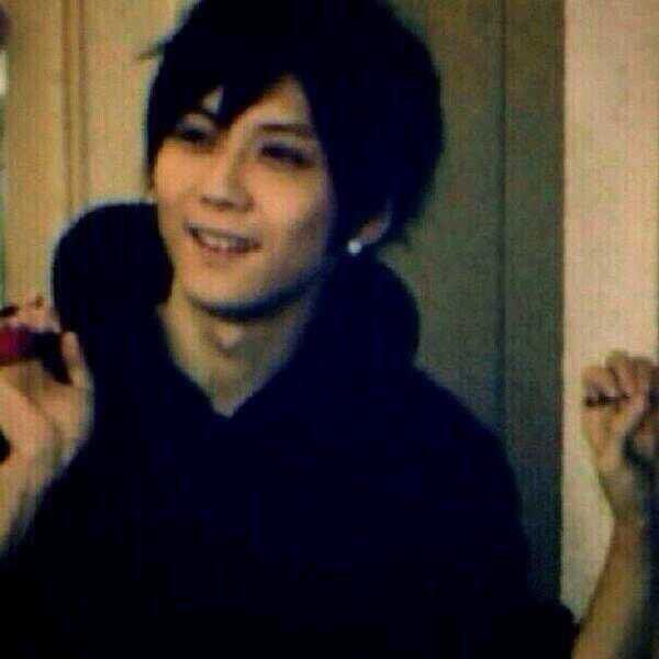 天使の梶くんの誕生日盛大に祝う人rt Hashtag V Twitter