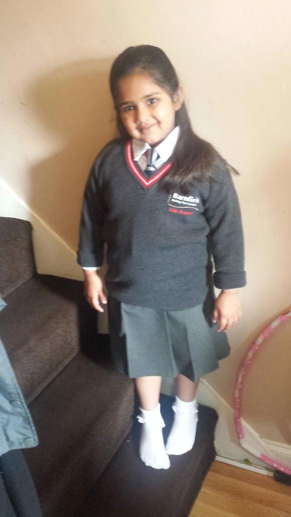 ducks_wba's tweet photo. My daughter ready for school http://t.co/tCKm1v0I2u
