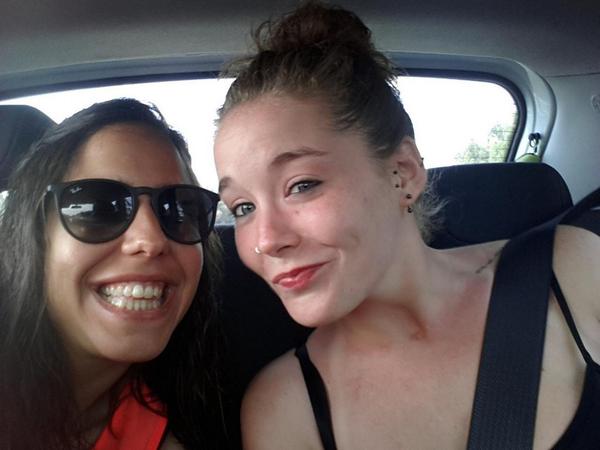 loren_zalez's tweet photo. De camino a ferrol!!!! @Pau_FdezR @sheila_PCu http://t.co/Ibgrqf3fhu