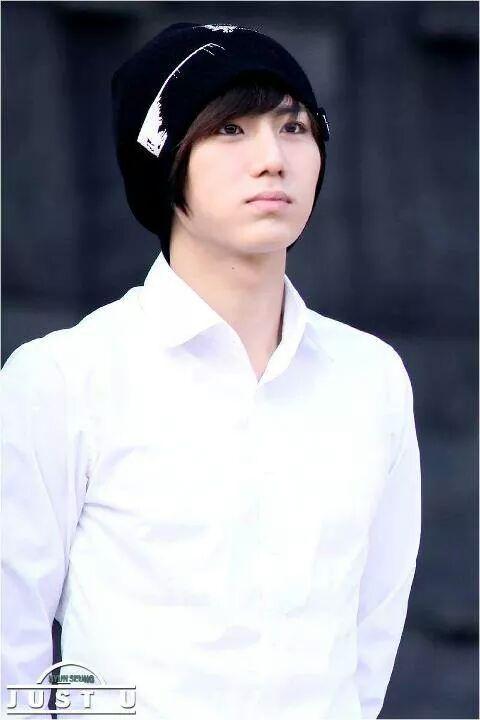 хен чан. хёнсын из beast. чан хен страйк. хен чан. чан хён-сон.