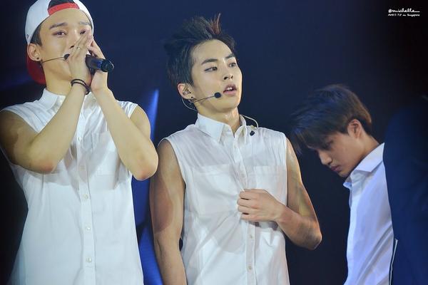 michelle__'s tweet photo. 140823 [HQ] #TLPinSG #시우민 #첸 싱가폴콘 민석이더워더워 #EXO #Xiumin #Chen https://t.co/OgyIJpikdo http://t.co/mrfR1nPuYV