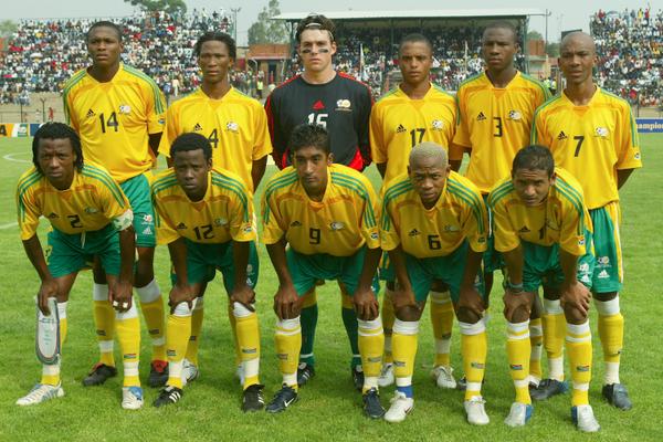 CKlatey's tweet photo. U/23 side at the Sasol 8 Nations Cup in 2006. Only @KGDikgacoi @Wsandilands40 and @Klatey7 are still active. #RIPGift http://t.co/U6unrdJhaV