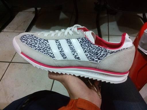 adidas sl 72 leopard
