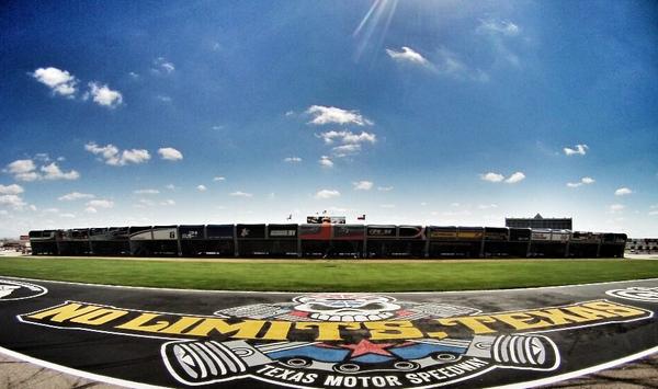 eddiegossage's tweet photo. Airplane hangars on pit road @TXMotorSpeedway. You expect that at #NoLimitsTX? Red Bull Air Race Sat/Sun. #RedBullDFW http://t.co/RcpKlmX3ll