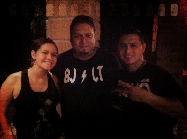 EddDaddy's tweet image. Con mi esposa y @bigjavy y @LosTenampa