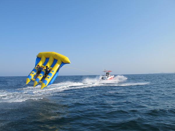 In_RasAlKhaimah's tweet photo. #ExploreRAK: Try the Fly Fish ride in #RasAlKhaimah http://t.co/xkYBdpEu5L http://t.co/wViffFdswX