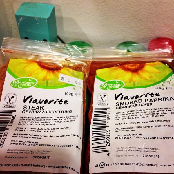 RedVerdeSevilla's tweet photo. ¿Quieres hacer un seitán espectacular?. Te damos los mejores trucos e ingredientes :) #seitan #vegan #vegetarian http://t.co/JVVlg4kJ39