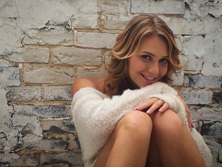 Майя малкова. Мия малкова и дэни маунти. Миа малкова 2012. Миа маликов. Миа маликов.