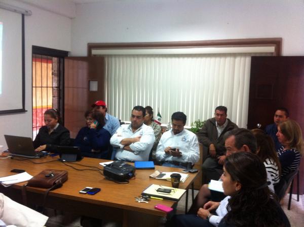 En reunión preventiva para atender posibles contingencias por las lluvias que esperamos <a href="/TonoZapataG/">Toño Zapata</a> @AccionDeTodos