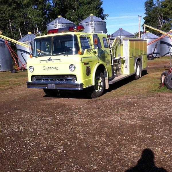 AFireStation's tweet image. Found this cool photo, not mine Why buy a grain truck when u can have a fire truck instead? #farmerlogic#firetruc...