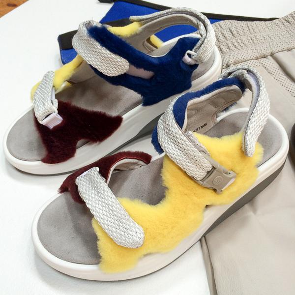 FASHIONSNAP tweet media