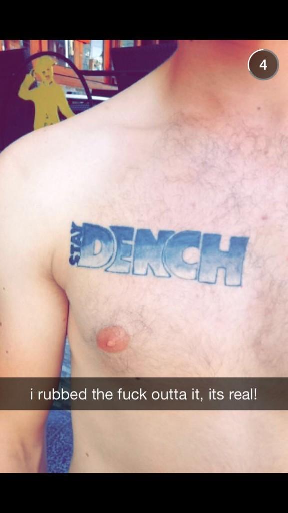LethalBizzle's tweet photo. 💪😆💪 “@KCCOvilla88: This things you see working In Magaluf @LethalBizzle  #staydench http://t.co/HROXXy71W4”